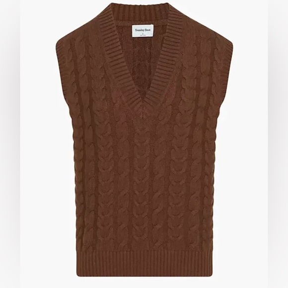 Aritzia Sweaters - Aritzia Sunday Best Winston Sweater Vest